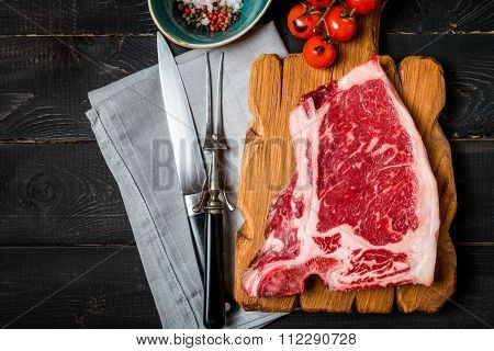 Raw Fresh Meat Club Steak