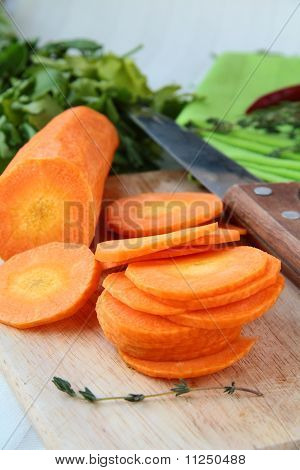 신선한 썬된 당근