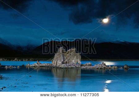 Mono Lake