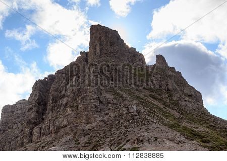 View towards the mountain Krottenkopfe with frontlighting