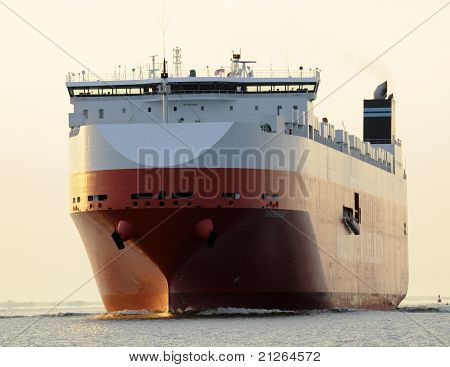 Velké WWl kontejnerová loď vytváření Wake