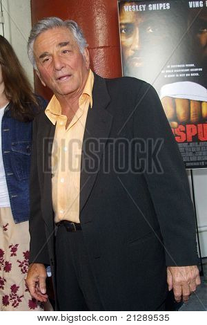 LOS ANGELES, CA - 21 AUG: Peter Falk op de première van 'Undisputed' in het Theater Festival Mann op