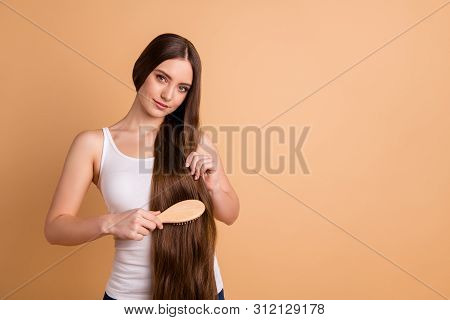 Portrait Of Her She Nice-looking Lovely Winsome Gorgeous Attractive Well-groomed Perfect Lady Combin
