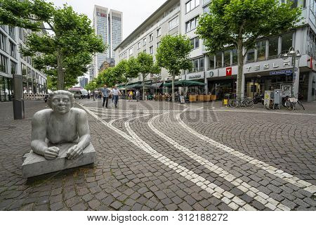 Frankfurt Am Main, July 2019.  A View Of The People Walking In Große Bockenheimer Street