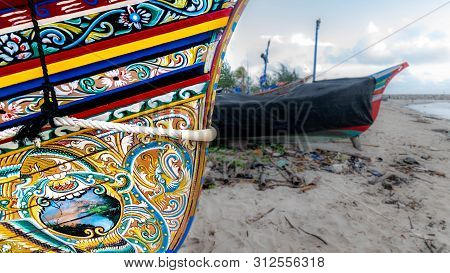 Songkhla, Thailand - Feb. 2, 2019 : The Colorful Pattern Of Koleh Boat At Ban Bo Mas Beach, Songkhla