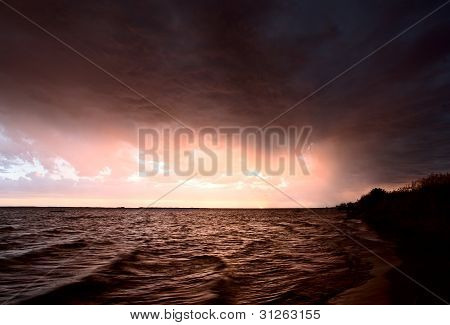 Tempête sur le lac Diefenbaker