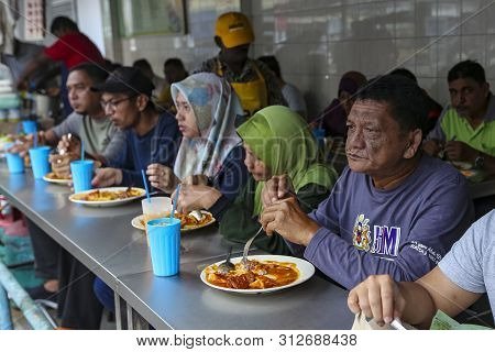 Transfer Road Roti Canai