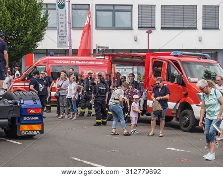 Kirchheimbolanden, Rheinland-pfalz, Germany-06 23 2019: Waiting For Parade In German Town During Bee