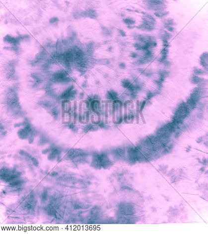 Tie Dye Shirt. Pink Artistic Print. Tye Dye Circular Pattern. Hippie Psychedelic Backdrop. Batik Lov