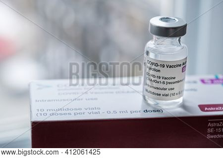 Montreal, Ca - 11 March 2021: Vial Of Astrazeneca Covid-19 Vaccine On A Box