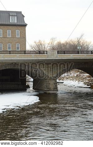 Smiths Falls, Ontario, Canada, March 10, 2021: A View Of The Rideau Canal Museum And Beckwith St Bri