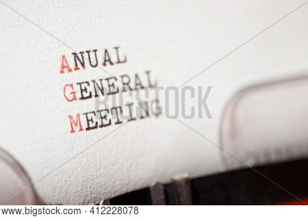 Anual general meeting phrase written with a typewriter.