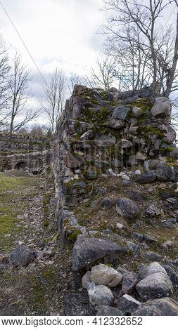 Araishi (araisi)  Stone Walls Medieval Castle Ruins In Latvia, Gauja National Park. Castle Was Built