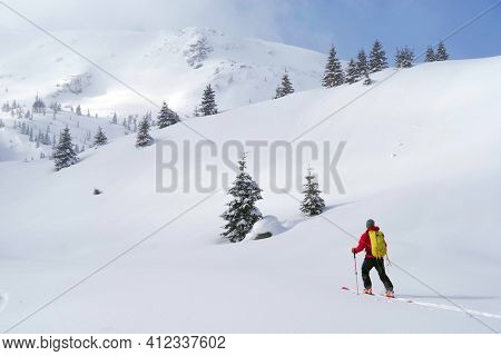 Ski tour in Godeanu Mountains, Carpathians, Romania, Europe