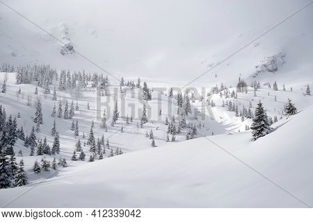 Winter in Godeanu Mountains, Carpathians, Romania, Europe