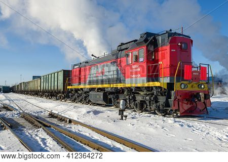 Sortavala, Russia - March 10, 2021: Russian Modern Shunting Diesel Locomotive Tem18dm With Freight T