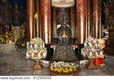 Interior Decoration Design Ubosot Ordination Hall For Thai People And Foreign Travelers Travel Visit