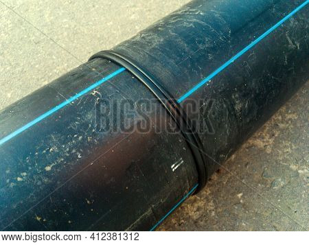 Weld On A Thick Poly Ethylene Pipe