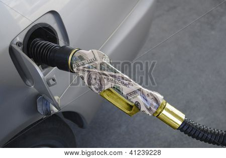 Gaz pompası altın uçlu