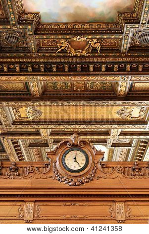 Horas na biblioteca pública de Nova York