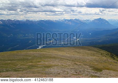 View From Whistler Moutain Into The Valley And Icefileds Parkway: Alberta, Canada