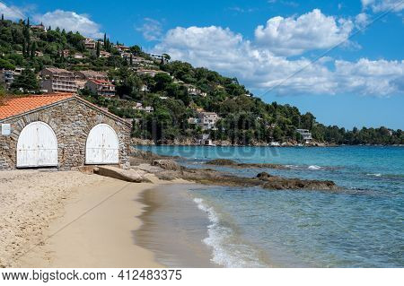 Summer Vacation On French Riviera, Crystal Clear Azure Blue Water Of  Mediterranean Sea In Saint Cla