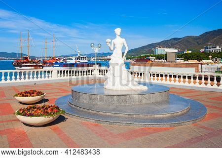 Gelendzhik, Russia - October 03, 2020: White Bride Or Belaya Nevestochka Sculpture In Gelendzhik Res