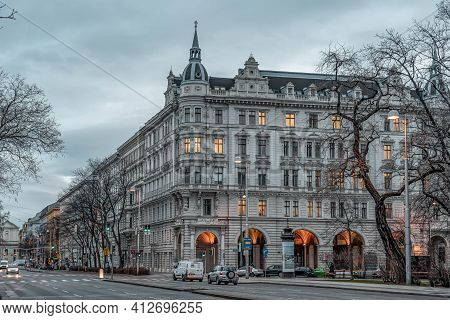 Vienna, Austria - Feb 7, 2020: Street View Of Palais Obentraut Near City Hall In Winter Morning