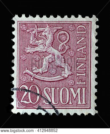 ZAGREB, CROATIA - SEPTEMBER 05, 2014: Stamp printed in the Finland shows Crowned Lion, Coat of Arms of the Republic of Finland, Hammarsten-Jansson Design, circa 1954