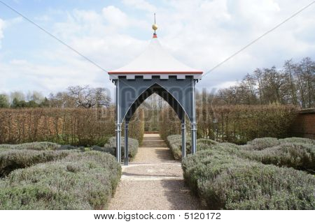 Lavendar Büschen an Garten-Funktion