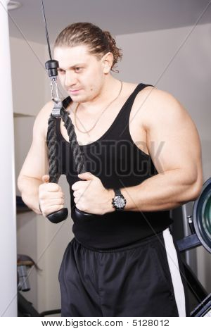 คนขนาดใหญ่ที่ออกกำลังกาย