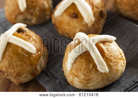 Homemade Hot Cross Buns With Cranberries