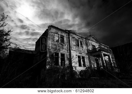 Horror scene of a old rustic hotel