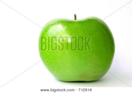 Чистый зеленое яблоко