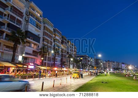 Kordon, Izmir