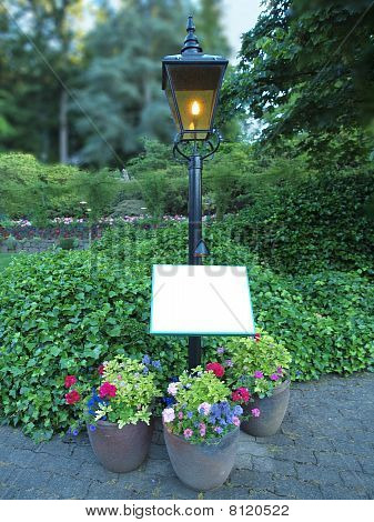 Wegweiser im park