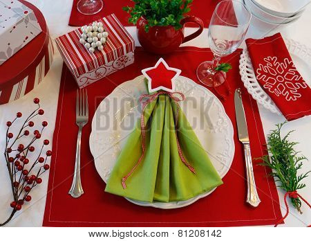 Festive Christmas Napkin Tree Table Setting