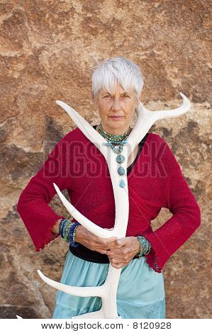 Donna Senior sciamanica