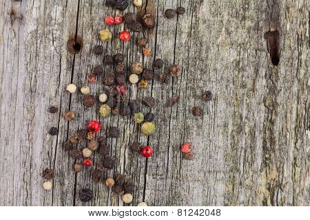 Old Wood And Pepper