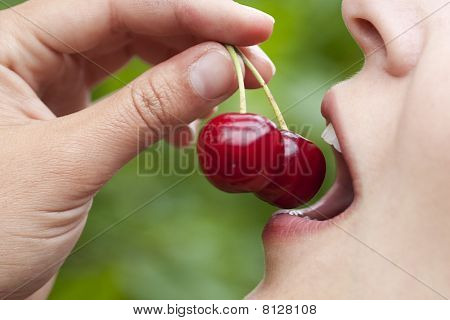 Kersen Eathing
