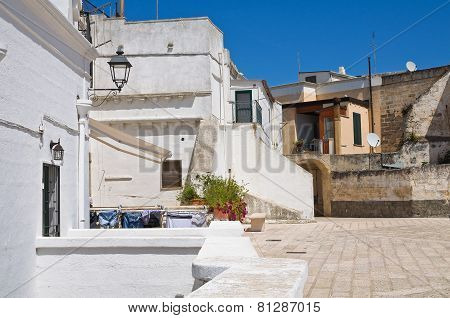 Alleyway. Laterza. Puglia. Italy.