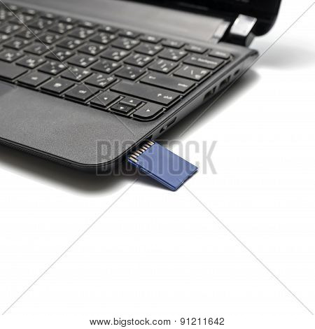 Sd Card Insert In Laptop