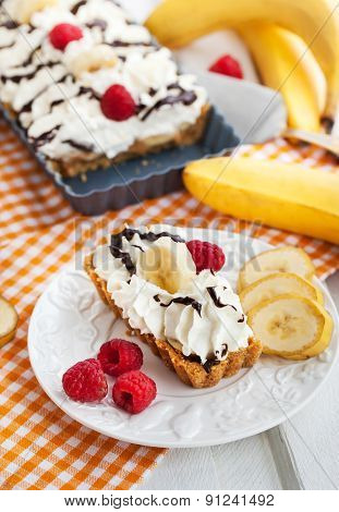 Banoffee Pie (banana And Toffee Tart)