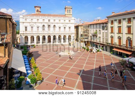 Piazza Vecchia In Bergamo