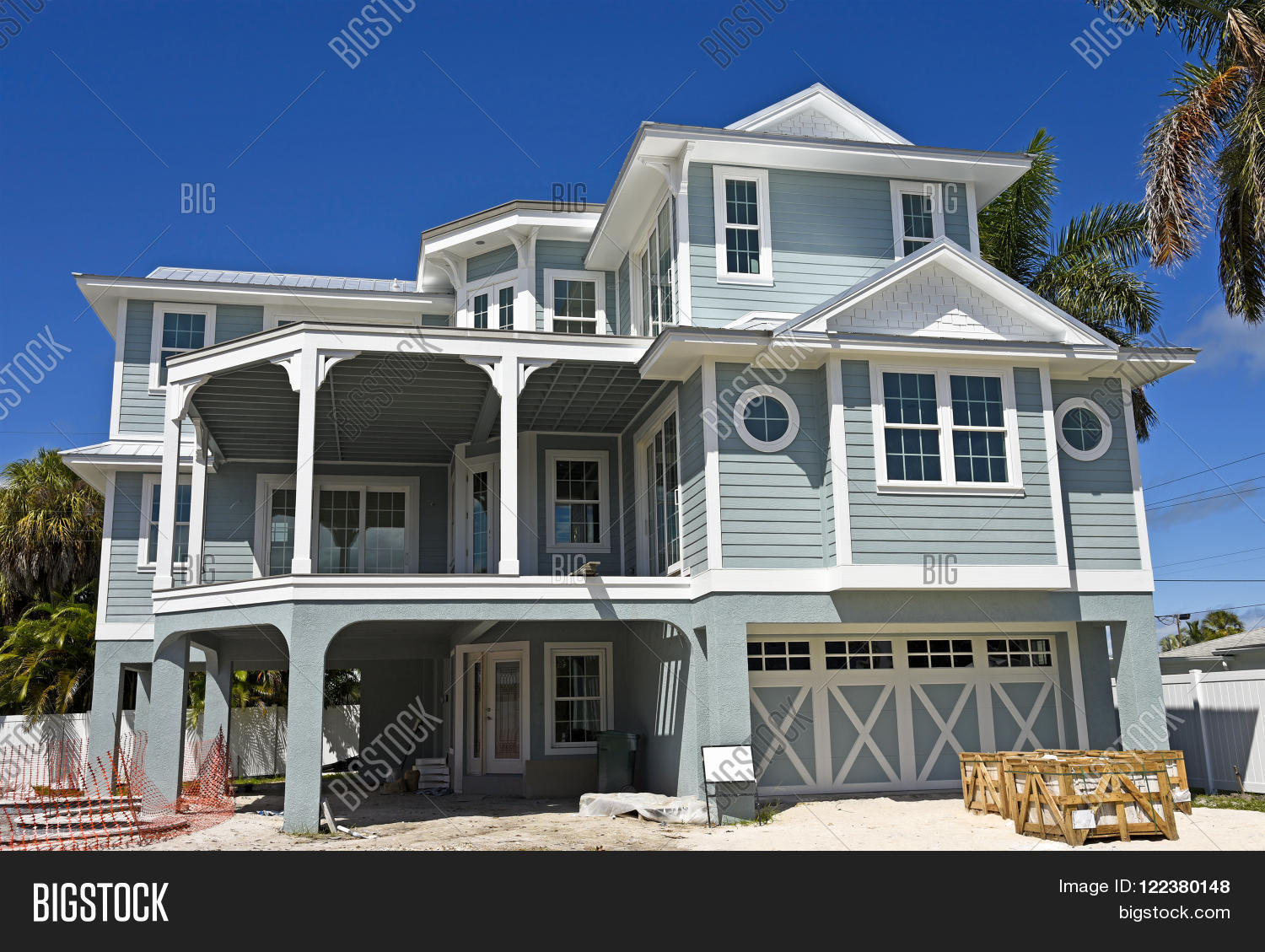 Large New Beach House Image & Photo (Free Trial) Bigstock