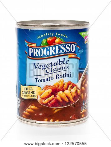 Winneconne WI - 7 February 2015: Can of Progresso Vegetable Classics Tomato Rotini soup.