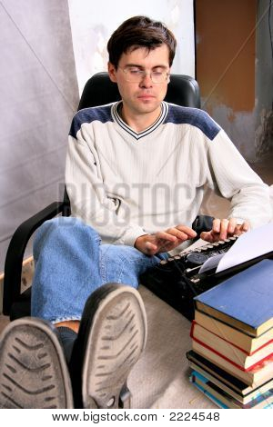 Autor bestsellerů typu