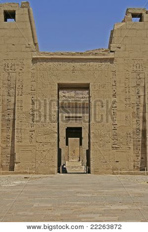 ทางเข้าวัดชะเอม Medinat