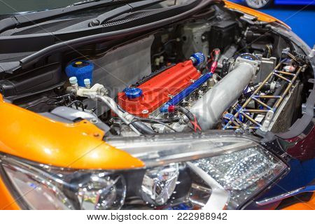 Gasoline engine modified with turbocharger system, titanium pipe systems on modify car,