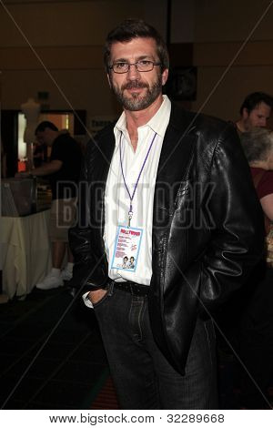 BURBANK, CA - 22 kwietnia: Joe Lando w The Hollywood Show odbędzie się w Burbank Airport Marriott na 22 kwietnia, 